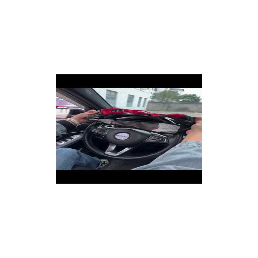 Crystal Carbon Fiber Faux Leather Car Steering Wheel Cover – 15 Inch (36.83–38.1cm), Anti-Slip, Odor-Free, Embroidered Design, Universal Fit Car Interior Accessory